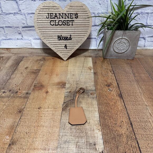 Tory Burch Gemini Link Bag Charm Luggage Charm/hanging Tag. Tan Leather - Picture 4 of 9